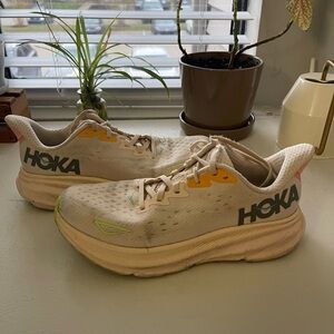 Hoka Clifton 9 Women’s
